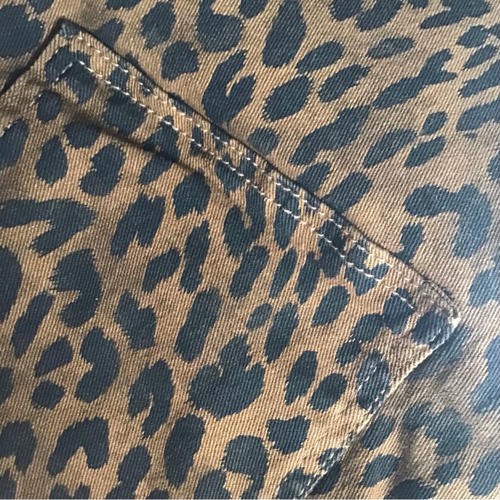 luvamia, Animal Print Wide Leg Pants, Brown Leopard, Size L - Picture 8 of 8